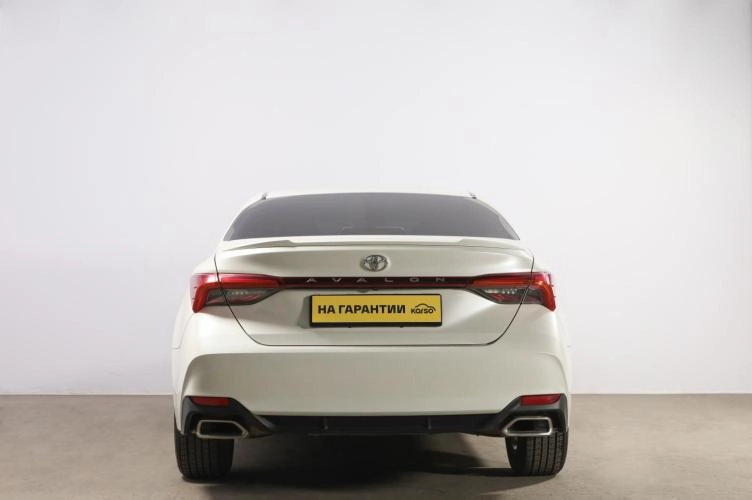 Toyota Avalon 5 из 6