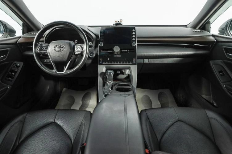 Toyota Avalon 8 из 18