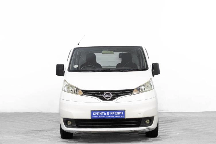 Nissan NV200 2 из 6