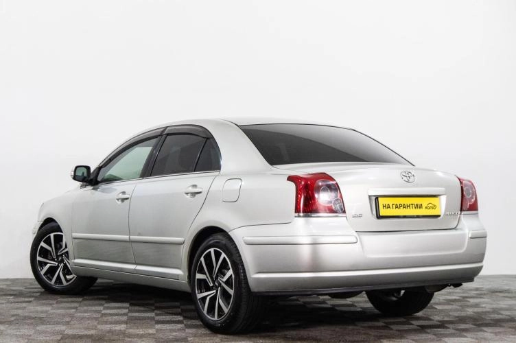 Toyota Avensis 6 из 6