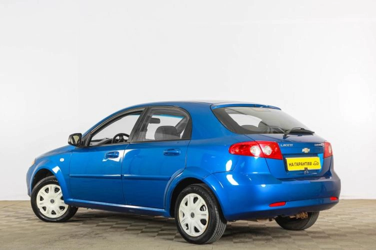 Chevrolet Lacetti 4 из 6