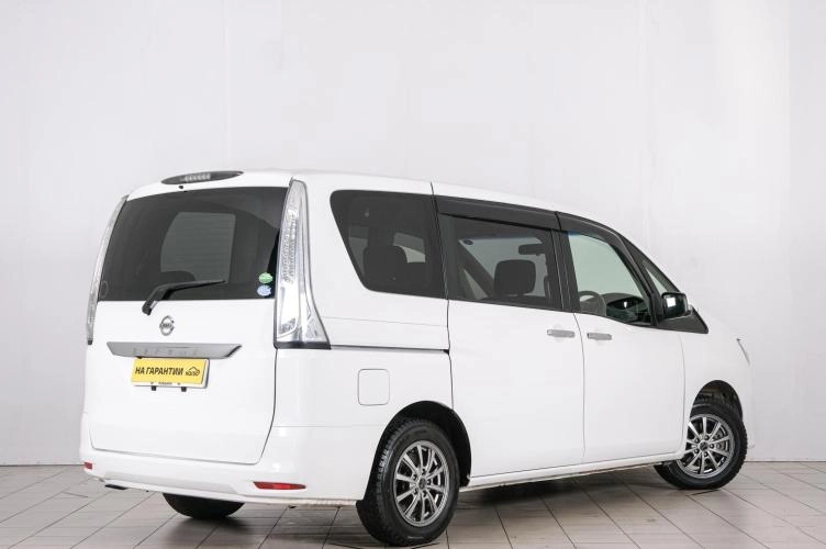 Nissan Serena 6 из 6