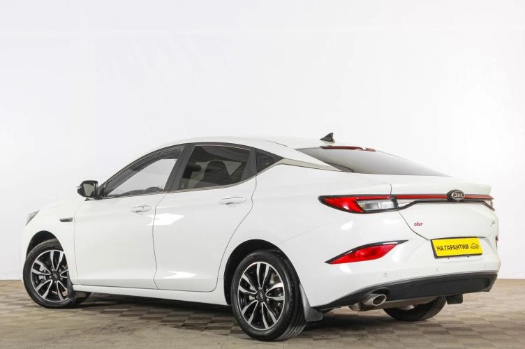 JAC J7 4 из 6