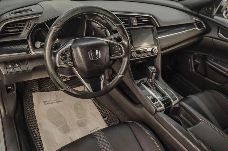 Honda Civic 7 из 19