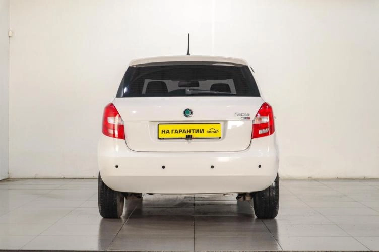 Skoda Fabia 5 из 6