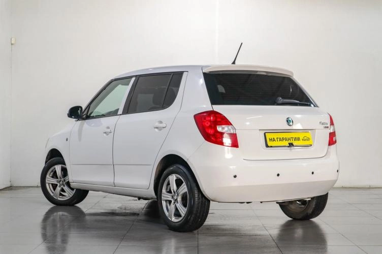 Skoda Fabia 4 из 6