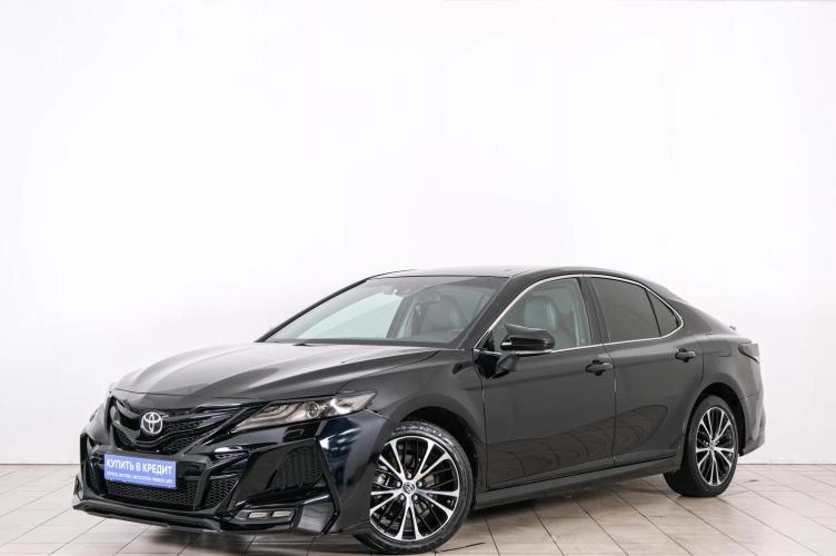 Toyota Camry 3 из 22