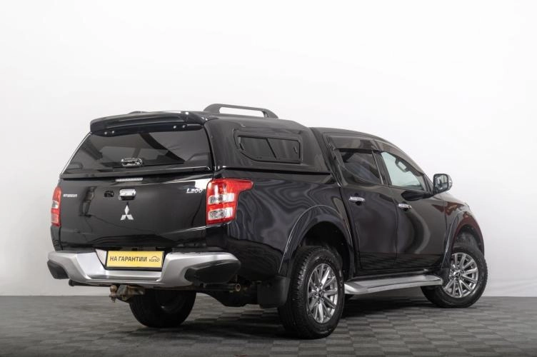 Mitsubishi L200 4 из 6