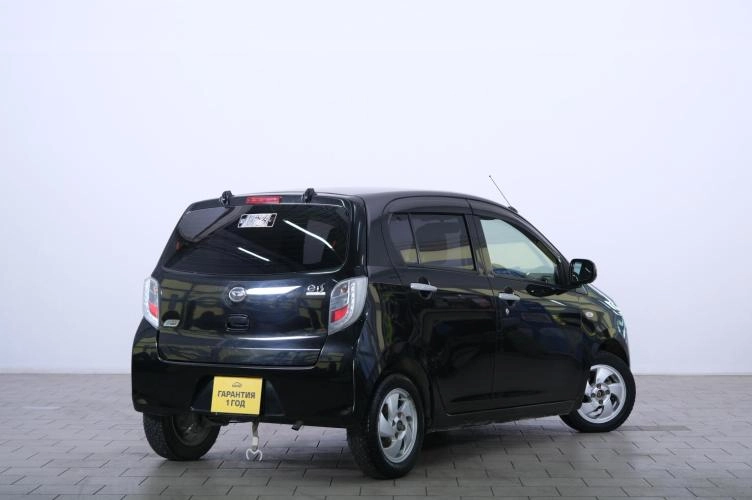 Daihatsu Mira e:S 6 из 6