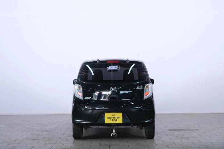 Daihatsu Mira e:S 5 из 6