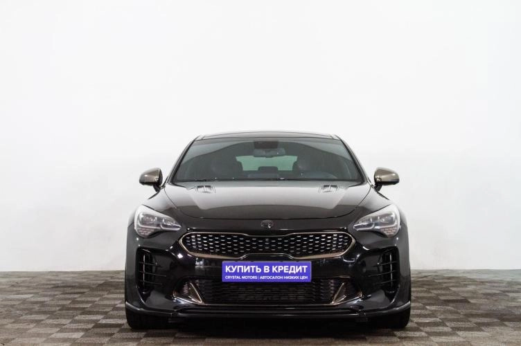 KIA Stinger 2 из 6
