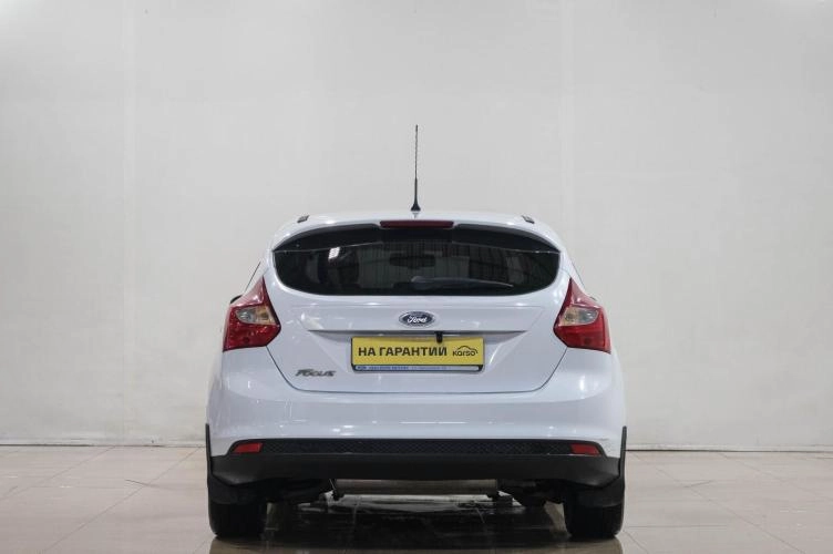 Ford Focus 5 из 6