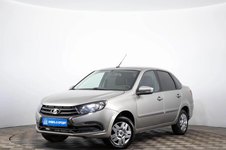ВАЗ (LADA) Granta 3 из 6