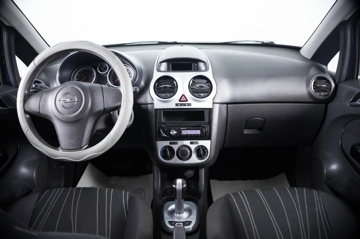 Opel Corsa 12 из 19