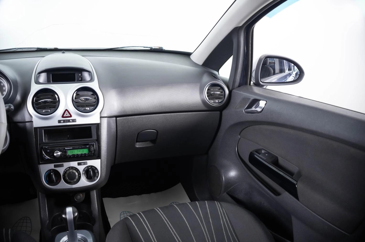 Opel Corsa 13 из 19
