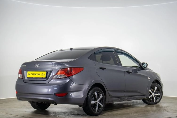 Hyundai Solaris 4 из 6
