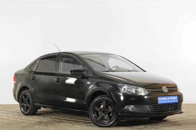 Volkswagen Polo 1 из 6