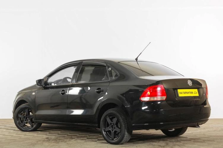 Volkswagen Polo 4 из 6