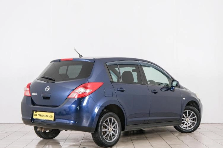 Nissan Tiida 6 из 6