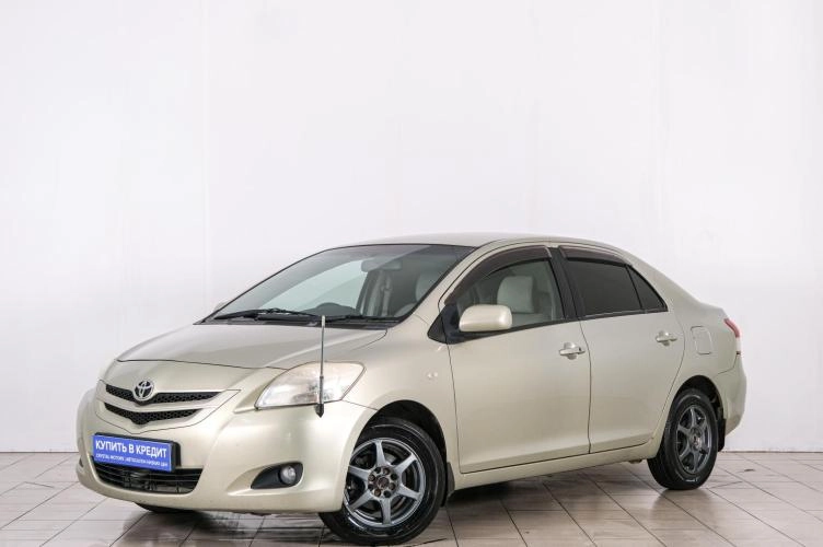 Toyota Belta 3 из 6