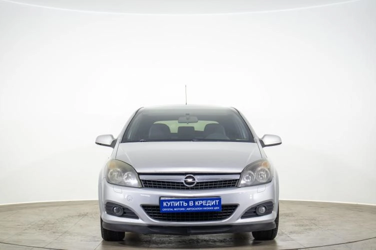 Opel Astra GTC 2 из 6