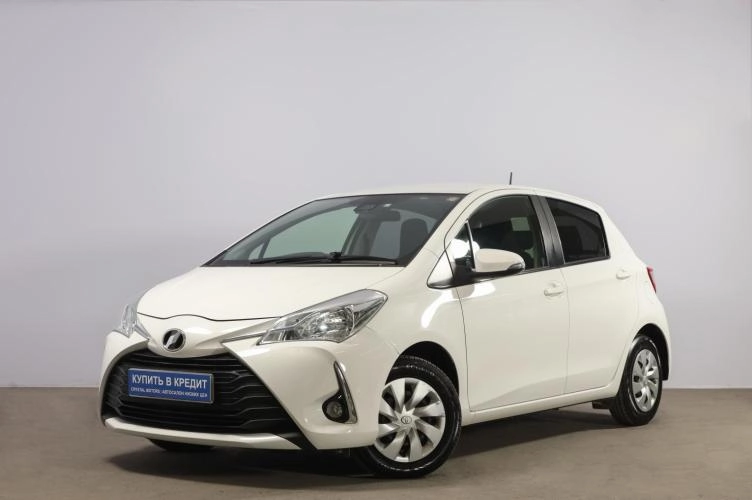 Toyota Vitz 3 из 6