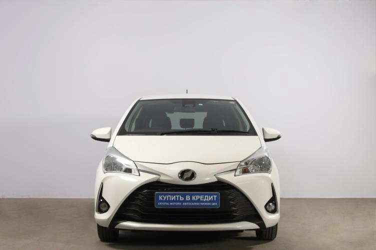 Toyota Vitz 2 из 6