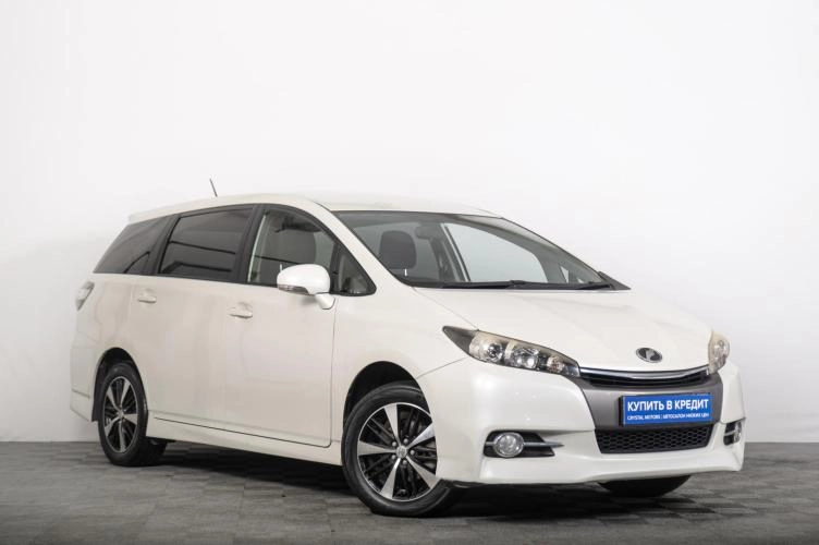 Toyota Wish 1 из 6