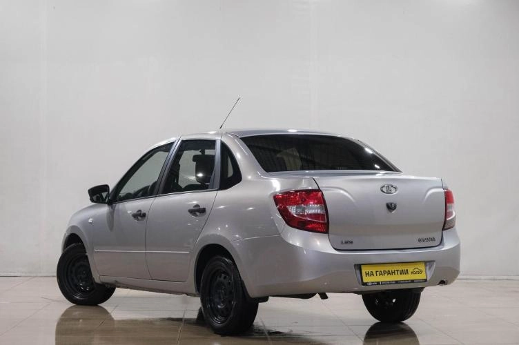 ВАЗ (LADA) Granta 4 из 6