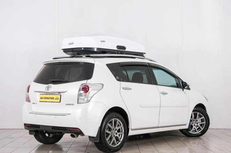 Toyota Verso 6 из 6