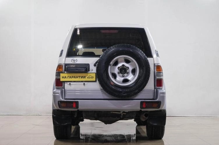 Toyota Land Cruiser Prado 5 из 6