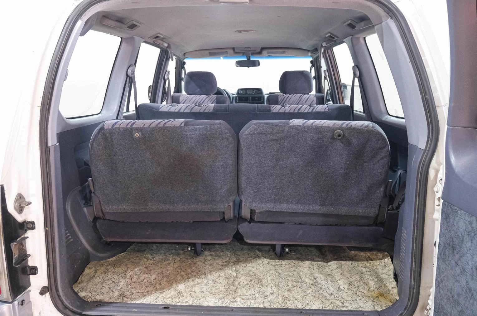 Toyota Land Cruiser Prado 37 из 37
