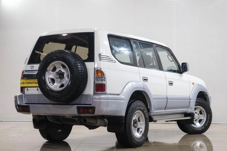 Toyota Land Cruiser Prado 6 из 6