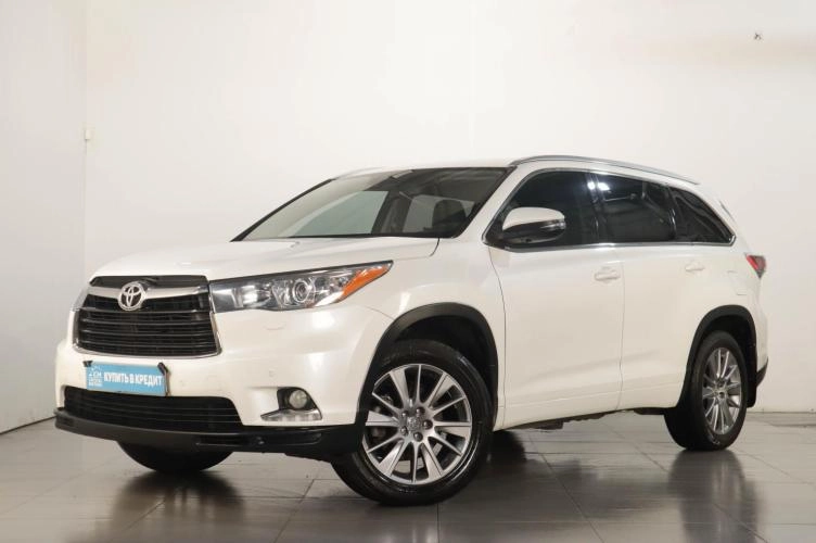 Toyota Highlander 3 из 6