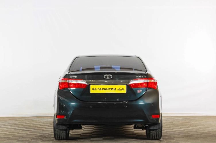 Toyota Corolla 5 из 6