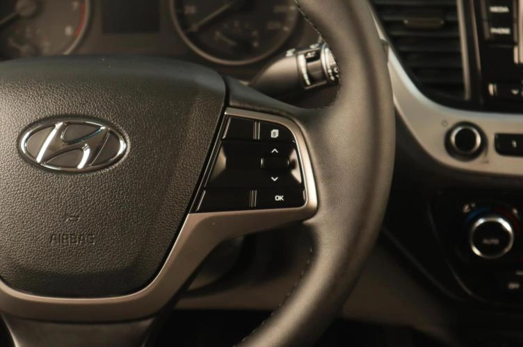 Hyundai Solaris 14 из 19