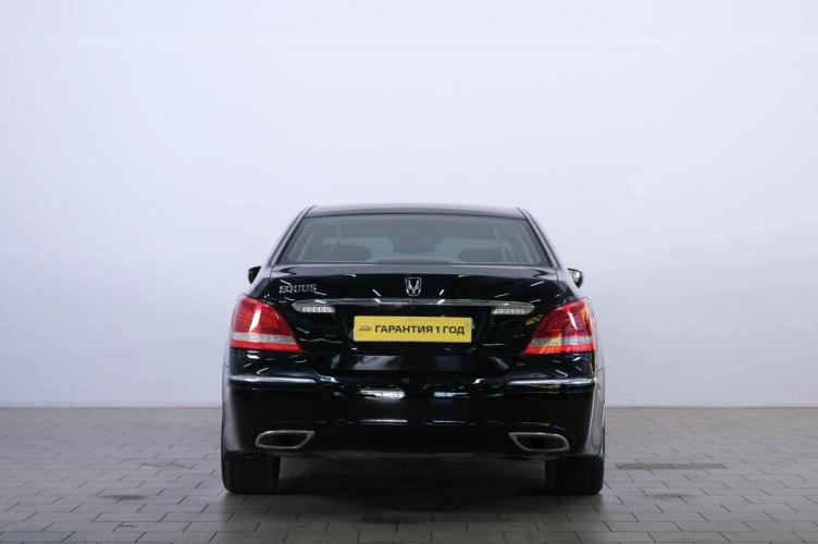 Hyundai Equus 5 из 6