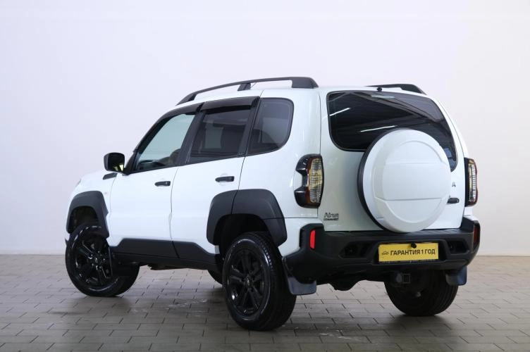 ВАЗ (LADA) Niva Travel 4 из 6