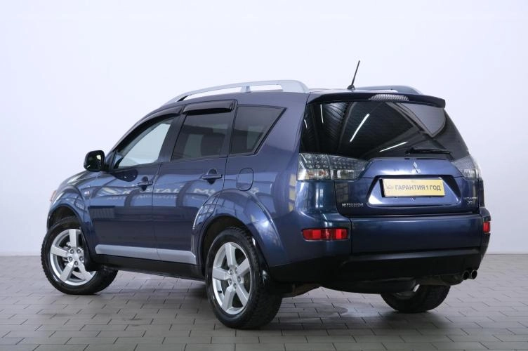 Mitsubishi Outlander 4 из 6
