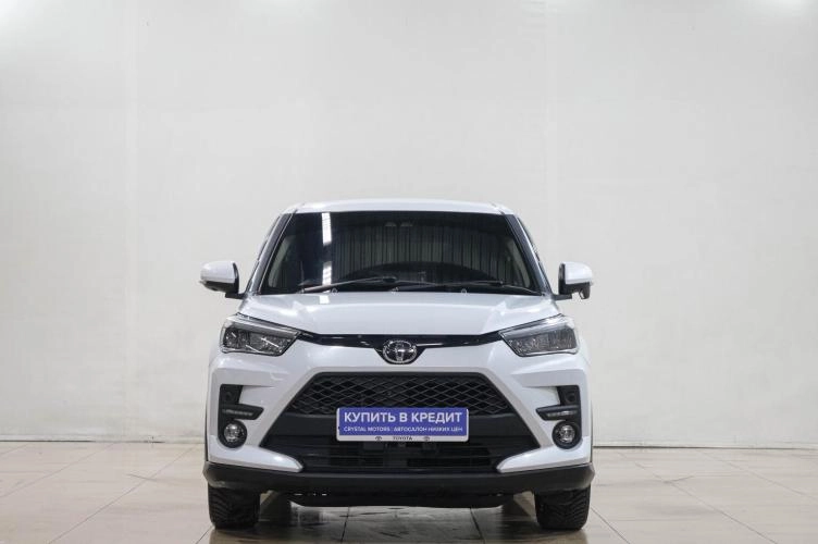 Toyota Raize 2 из 6