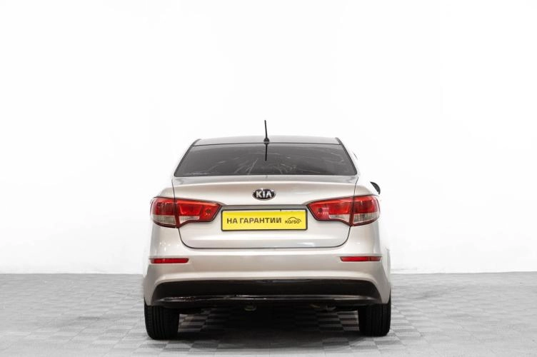 KIA Rio 5 из 6