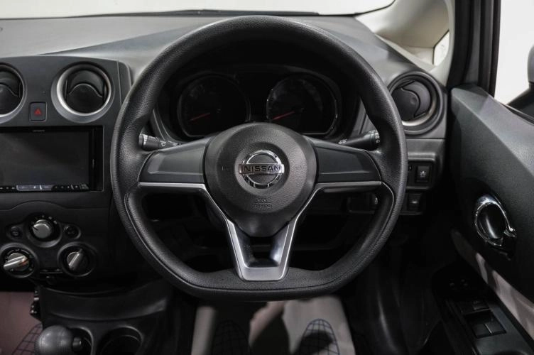 Nissan Note 19 из 28