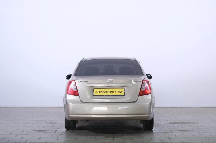 Chevrolet Lacetti 5 из 6
