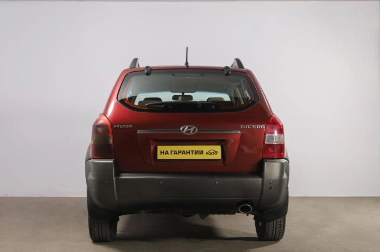 Hyundai Tucson 5 из 6