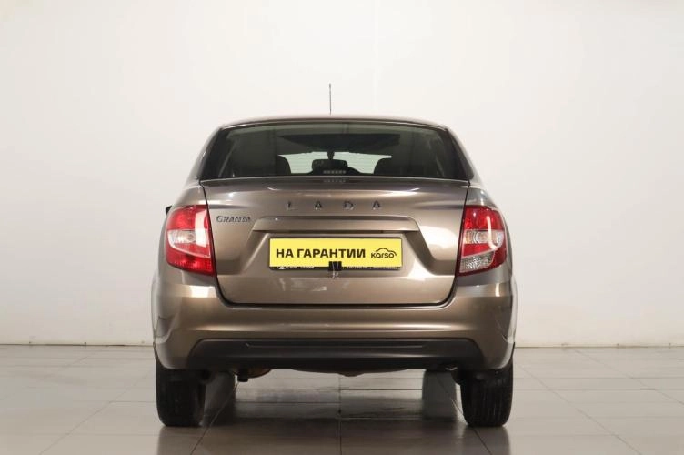 ВАЗ (LADA) Granta 5 из 6