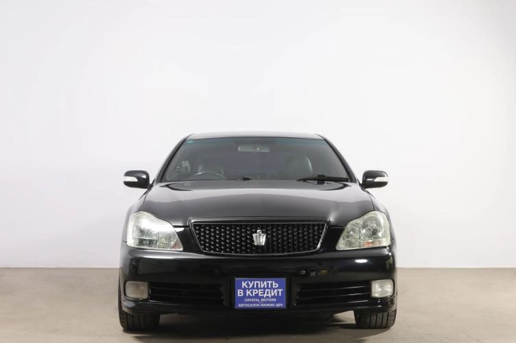 Toyota Crown 2 из 6
