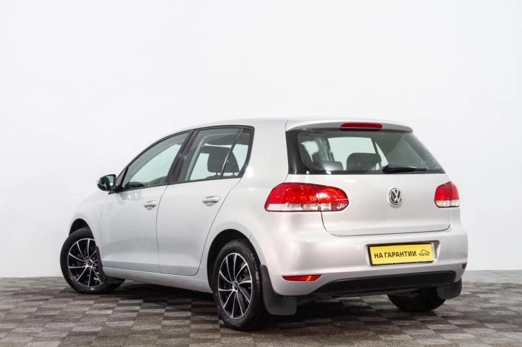 Volkswagen Golf 6 из 6