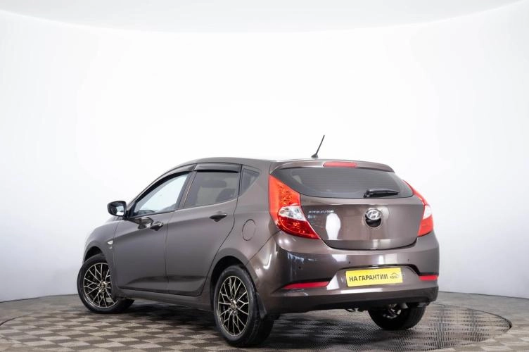 Hyundai Solaris 6 из 6
