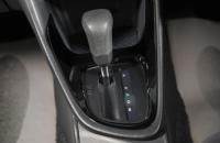 Toyota Yaris 14 из 18