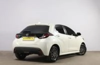 Toyota Yaris 6 из 18